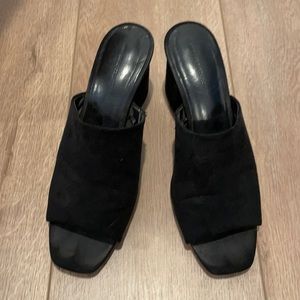 Zara Black Suede Open Toe Mules with Block Heel